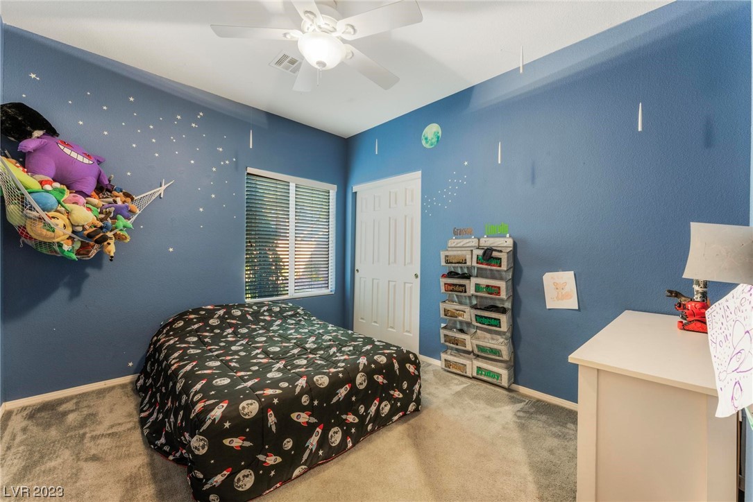 3670 Saint Nazaire Avenue