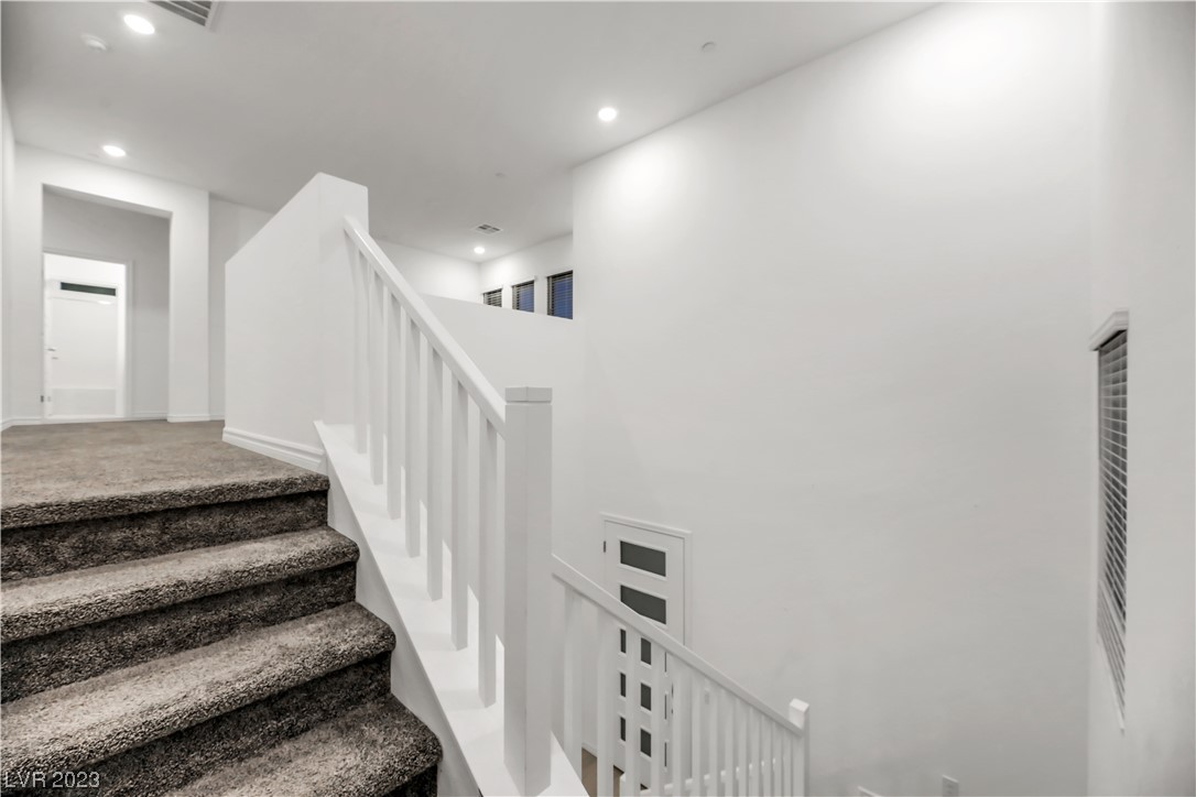 291 Robson Ridge Lane