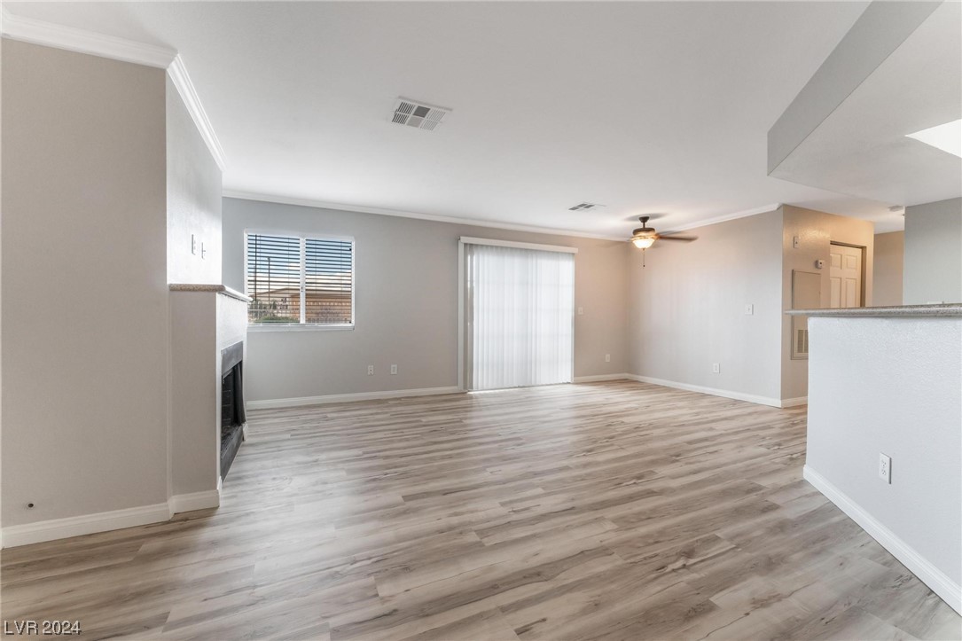 8600 CHARLESTON Boulevard 1033