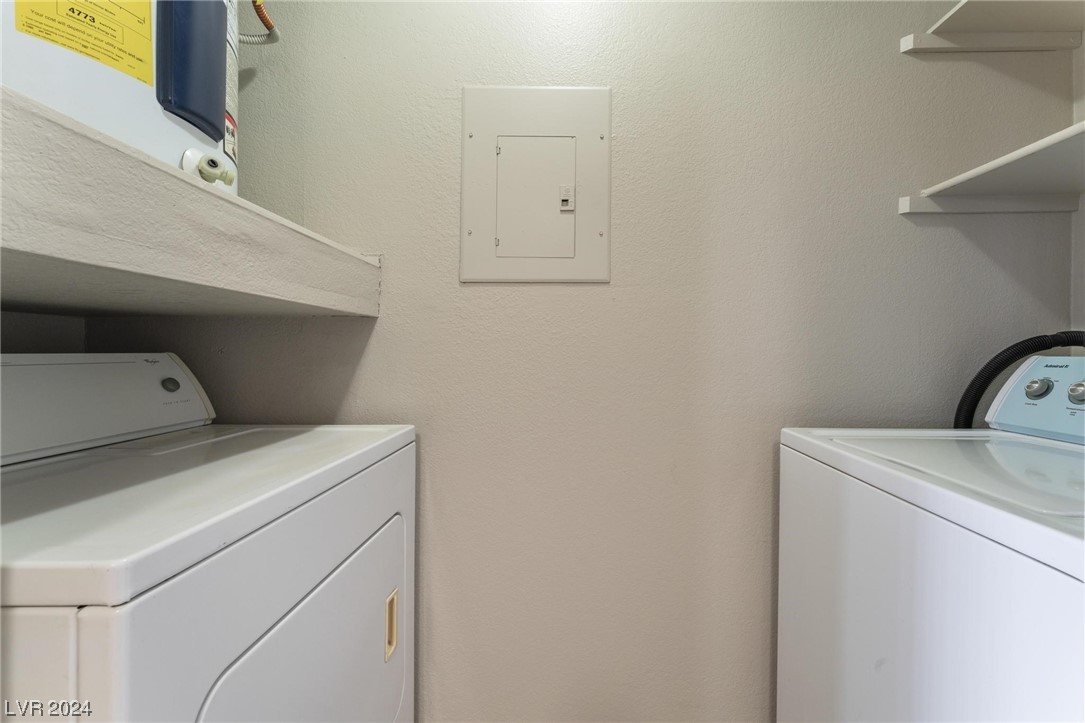 8600 CHARLESTON Boulevard 1033