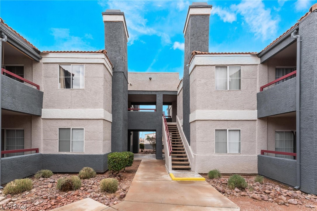 8600 CHARLESTON Boulevard 1033