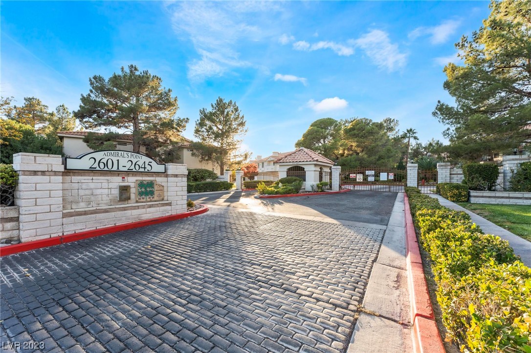 2625 South Durango Drive 201