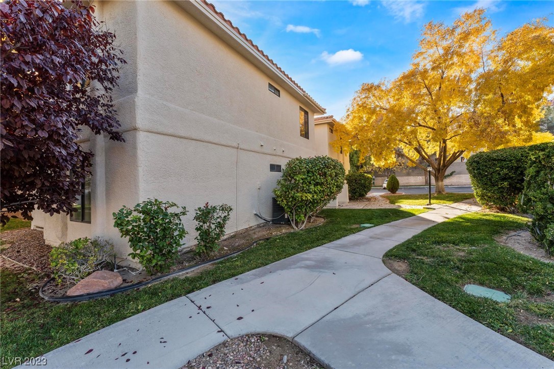 2625 South Durango Drive 201