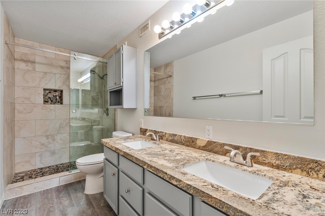 2625 South Durango Drive 201