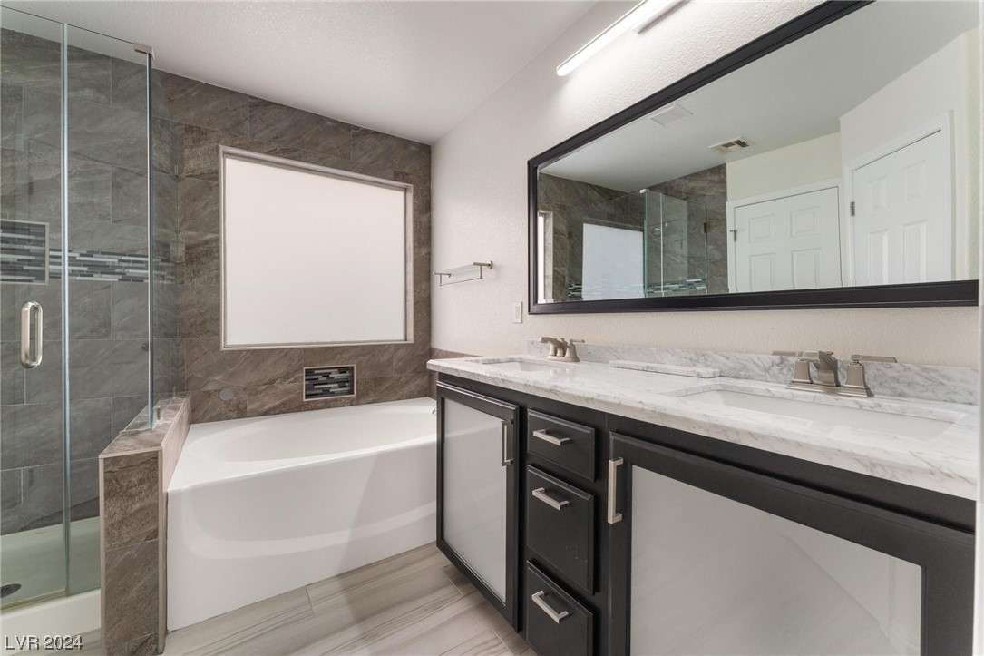 7375 Emerald Glow Street