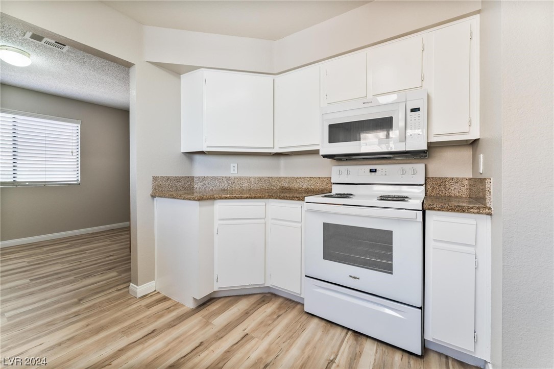 3151 Soaring Gulls Drive 1051