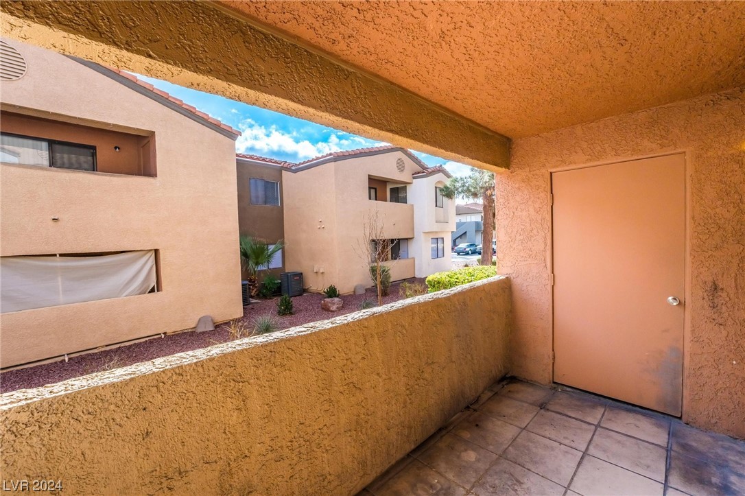 3151 Soaring Gulls Drive 1051