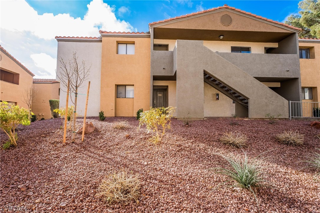 3151 Soaring Gulls Drive 1051