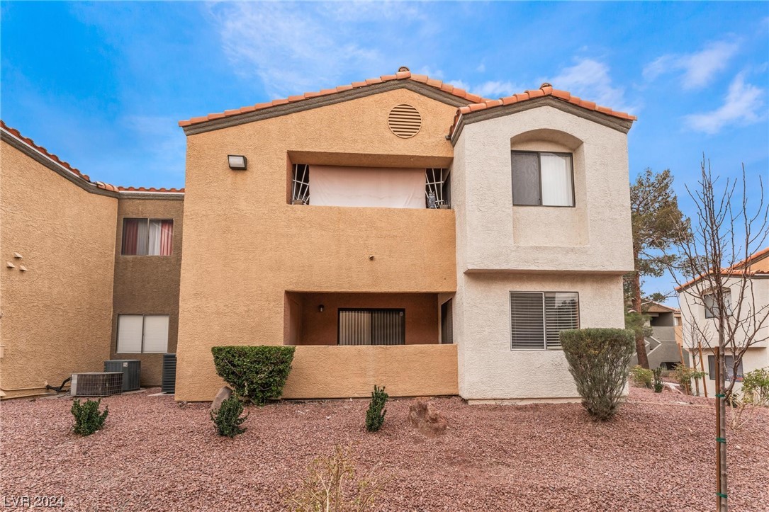 3151 Soaring Gulls Drive 1051