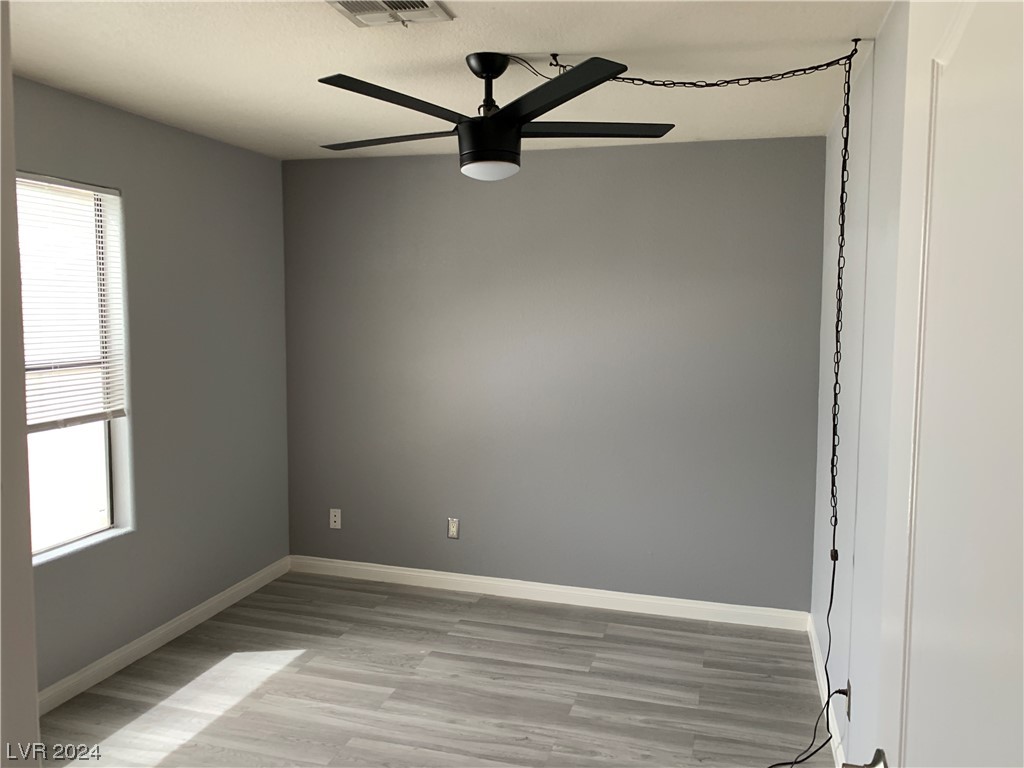 5211 Lindell Road 208