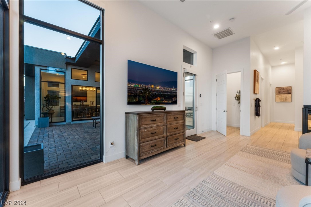 10813 White Clay Drive