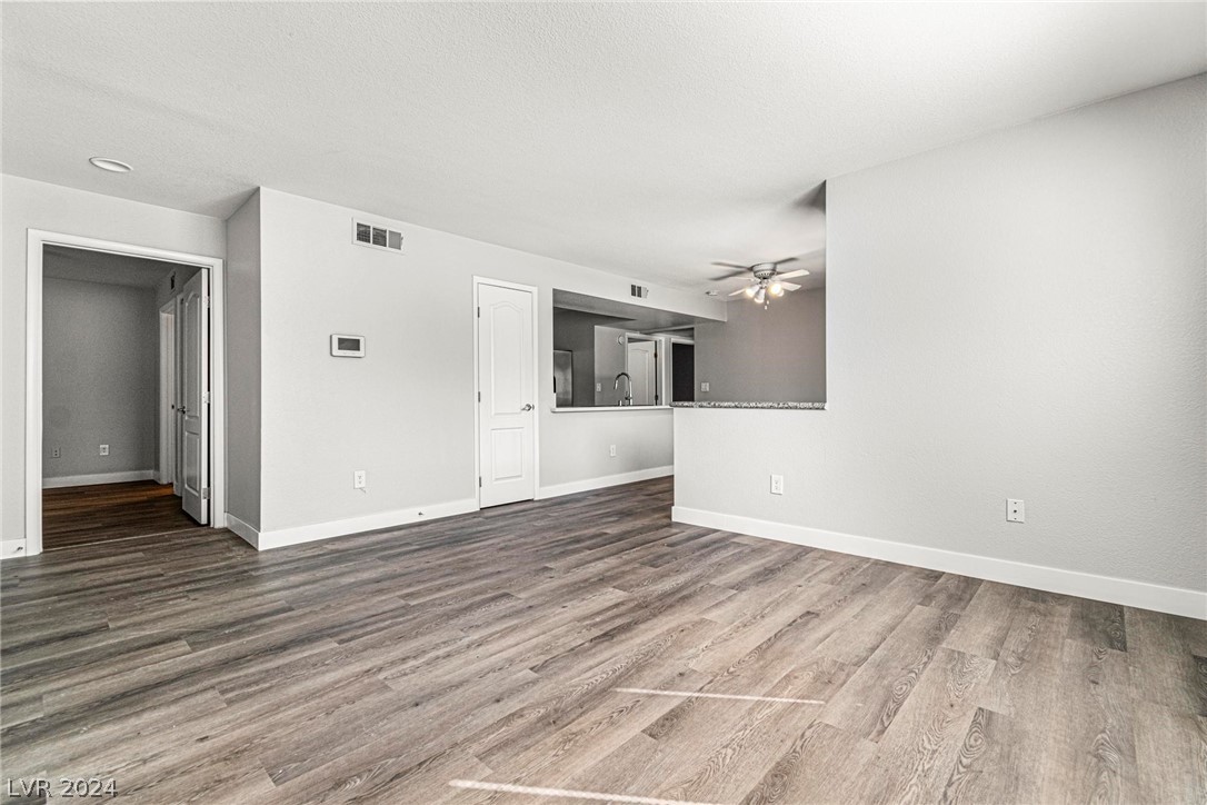 5055 West Hacienda Avenue 1124