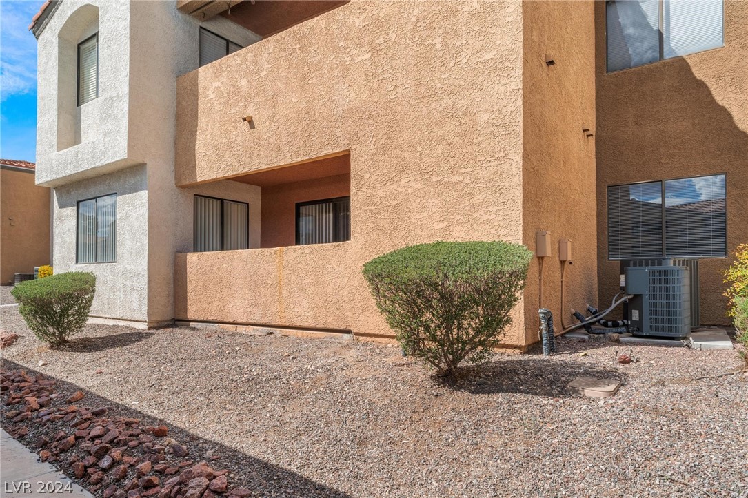 3151 Soaring Gulls Drive 1032