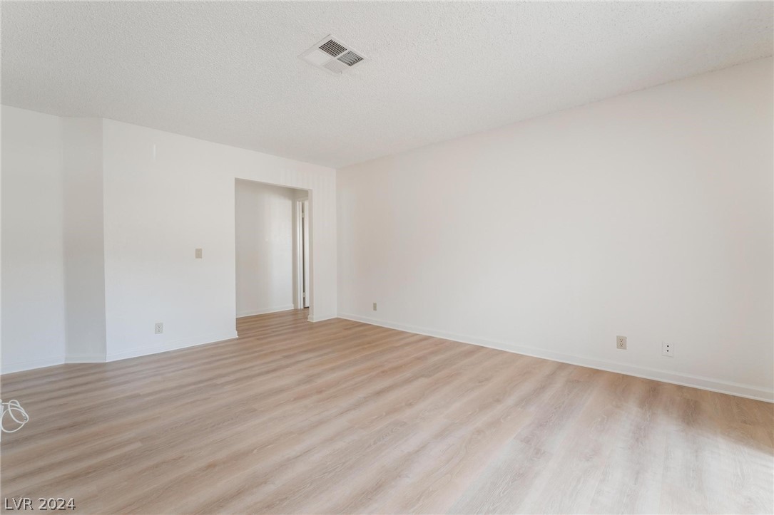 3151 Soaring Gulls Drive 1032