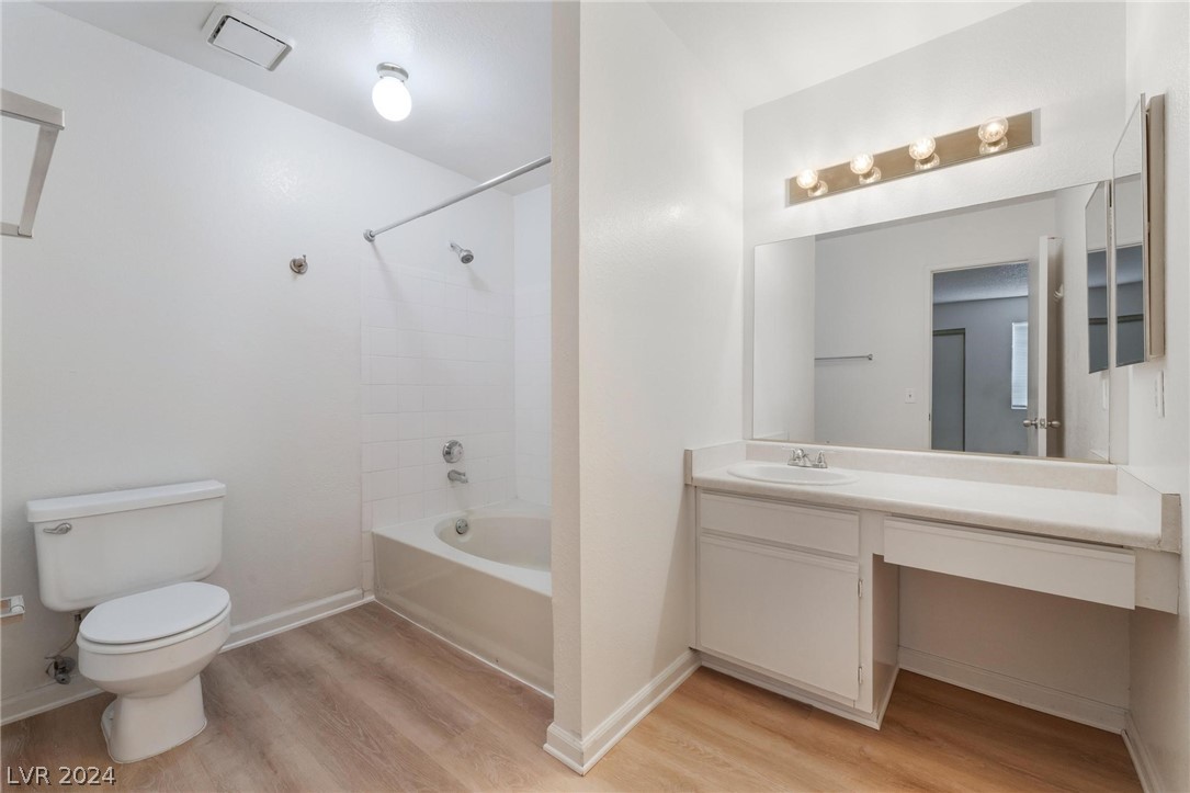 3151 Soaring Gulls Drive 1032