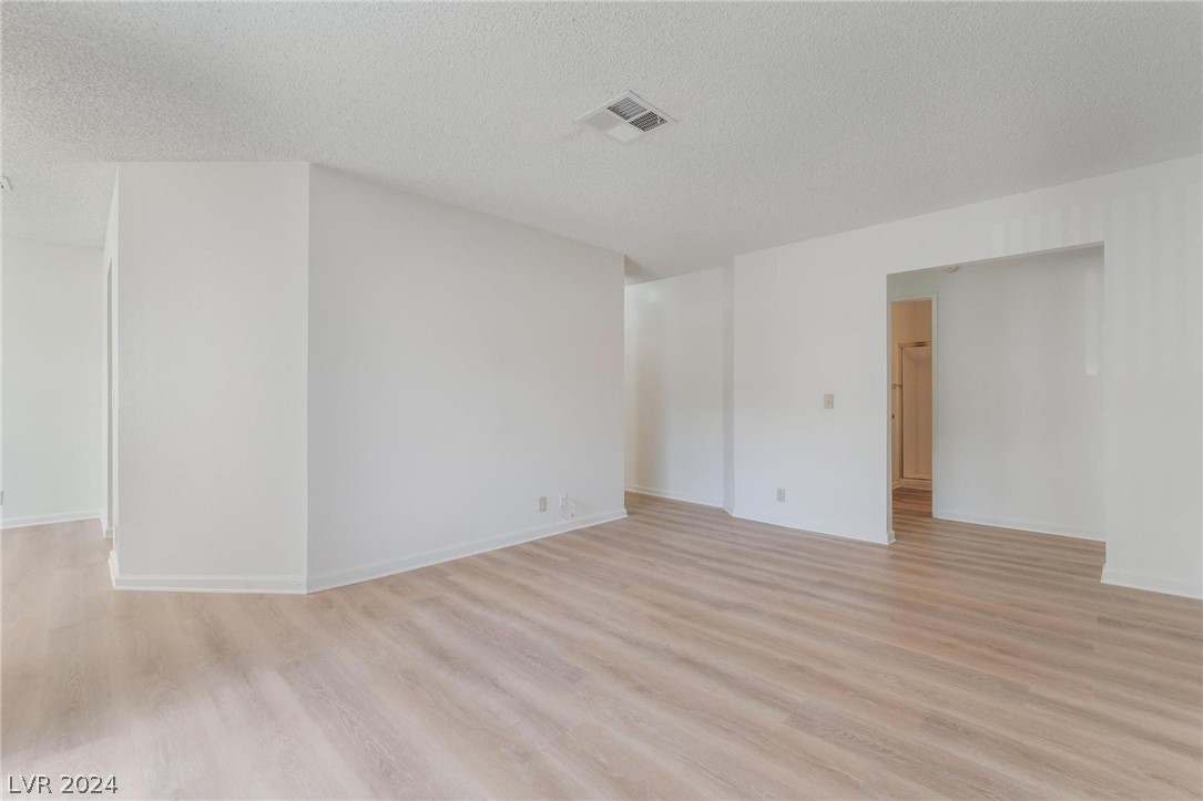 3151 Soaring Gulls Drive 1032