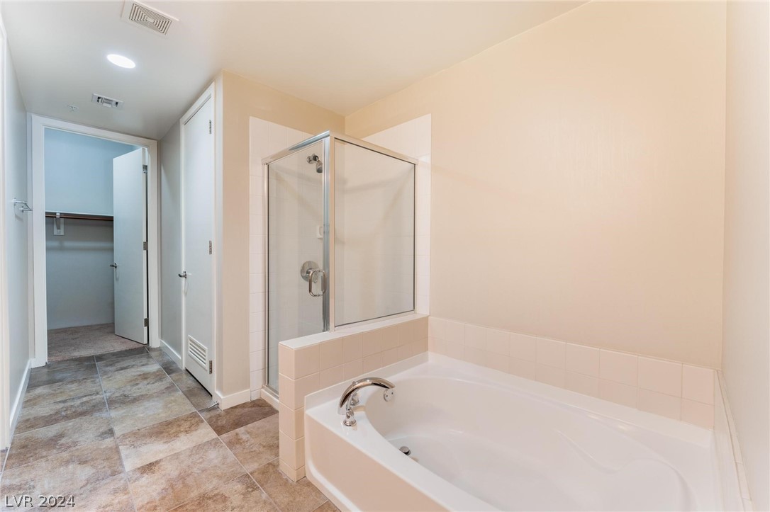 353 East Bonneville Avenue 707