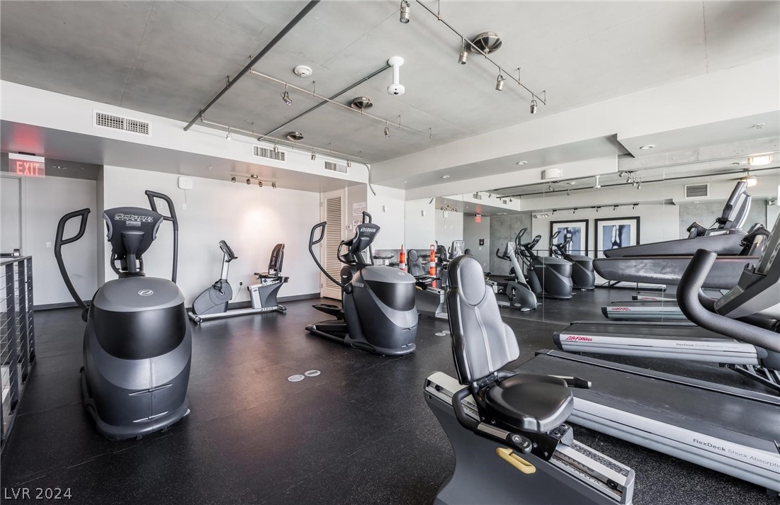 353 East Bonneville Avenue 707