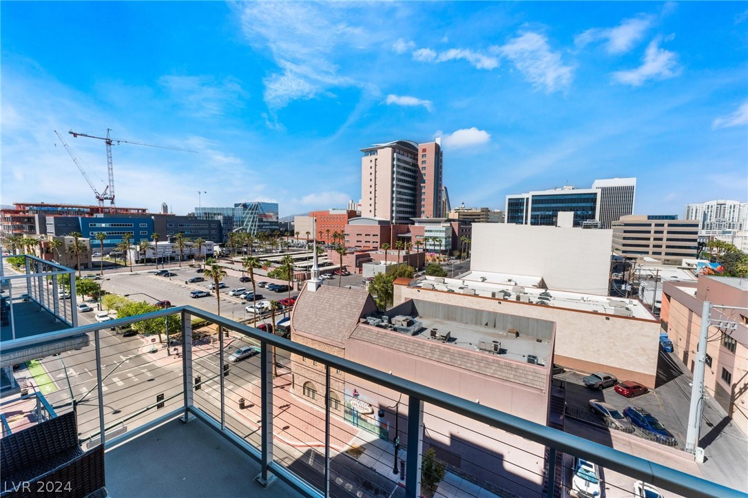 353 East Bonneville Avenue 707