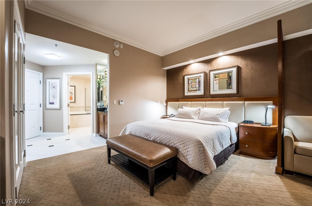 135 East Harmon Avenue 3502 / 3504