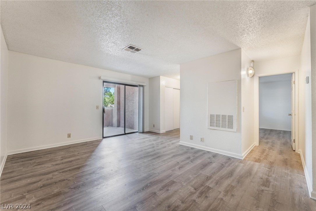 3151 Soaring Gulls Drive 1107