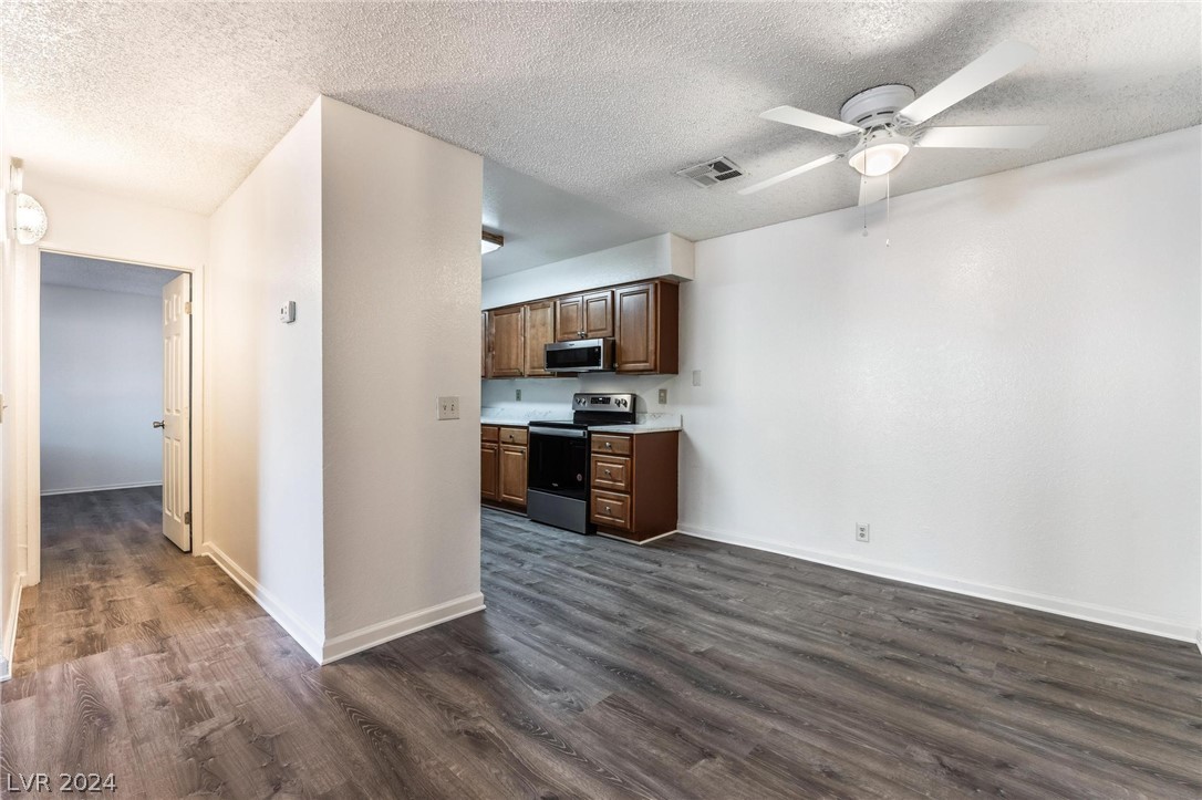 3151 Soaring Gulls Drive 1107