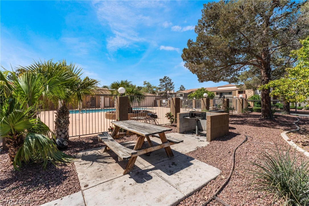 3151 Soaring Gulls Drive 1107