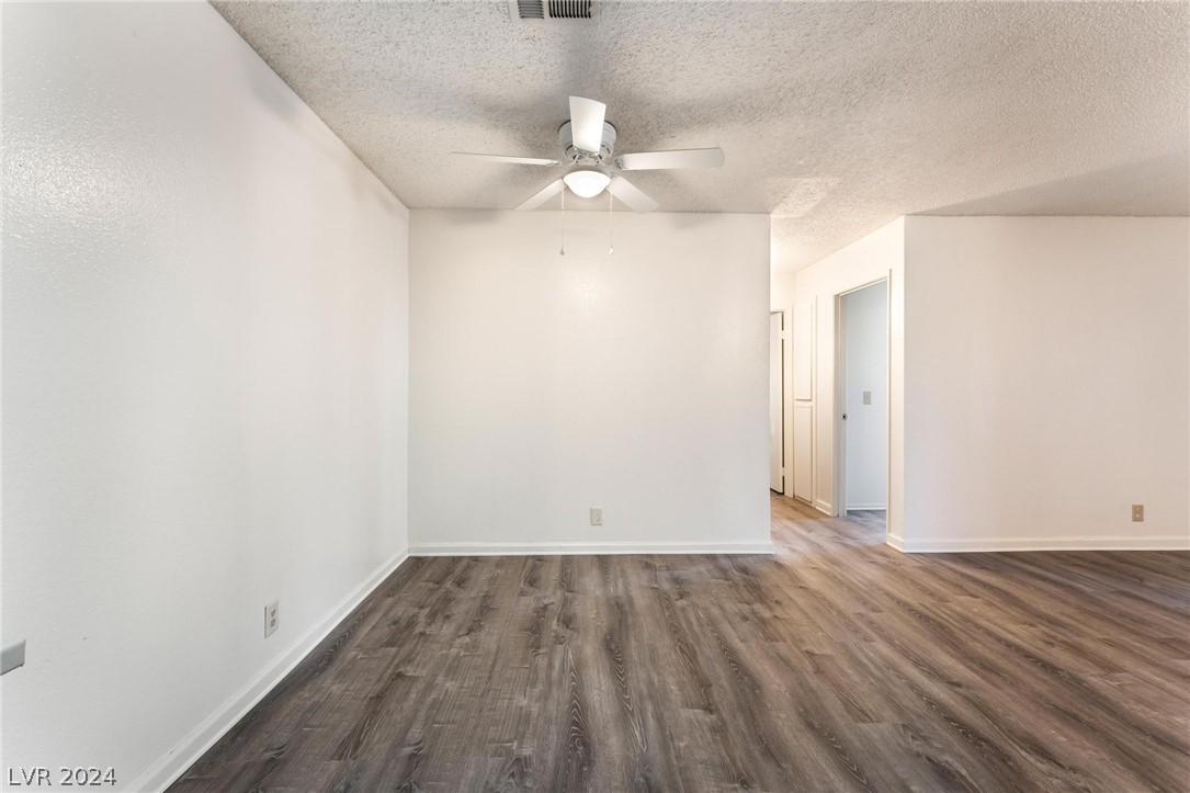 3151 Soaring Gulls Drive 1107