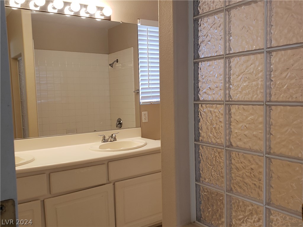 9760 Ramhorn Canyon Street