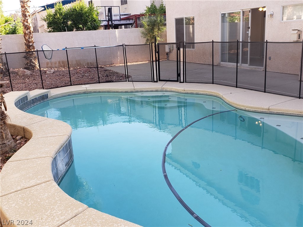 9760 Ramhorn Canyon Street