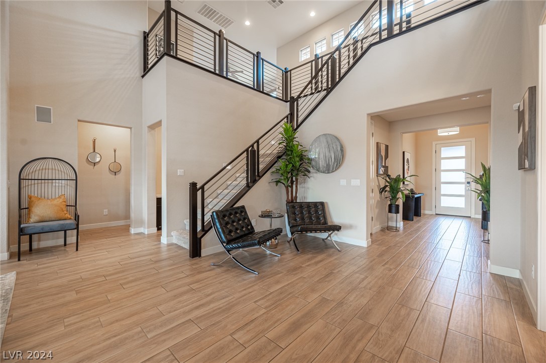 478 Rosina Vista Street