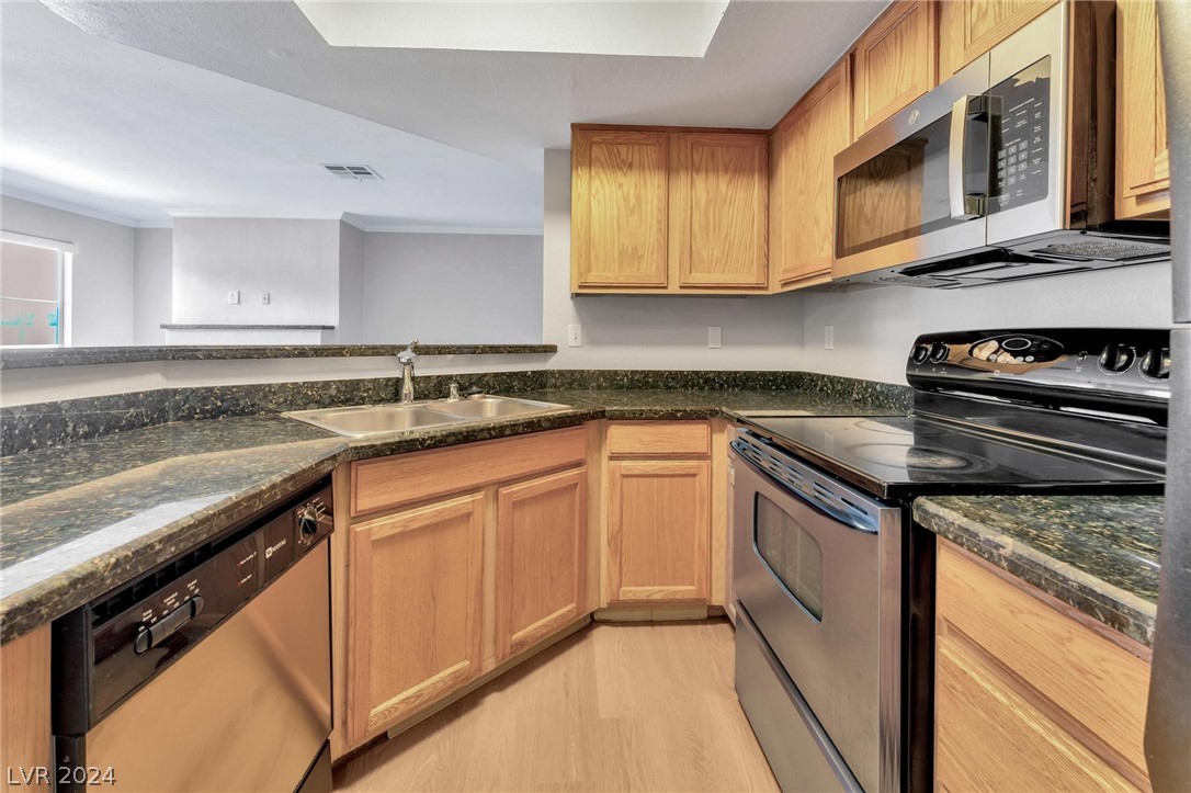 8600 West Charleston Boulevard 1094