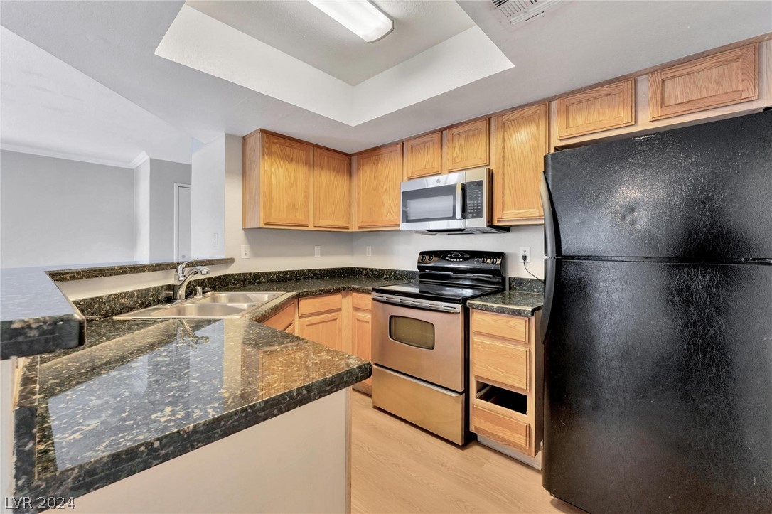 8600 West Charleston Boulevard 1094