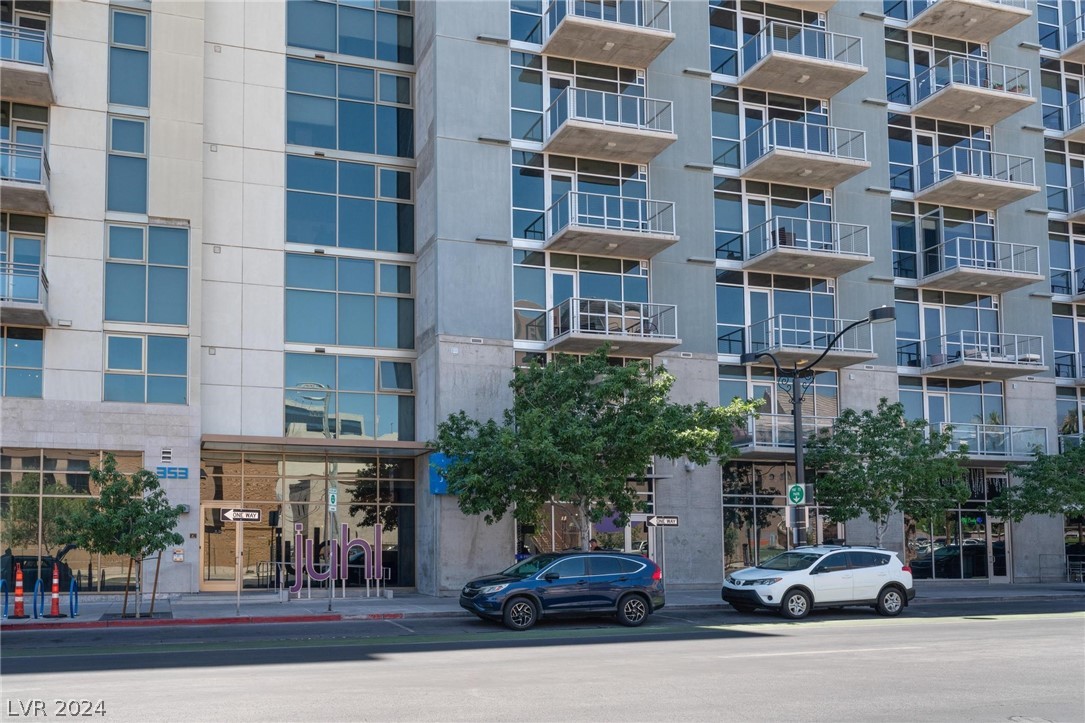 353 East Bonneville Avenue 705