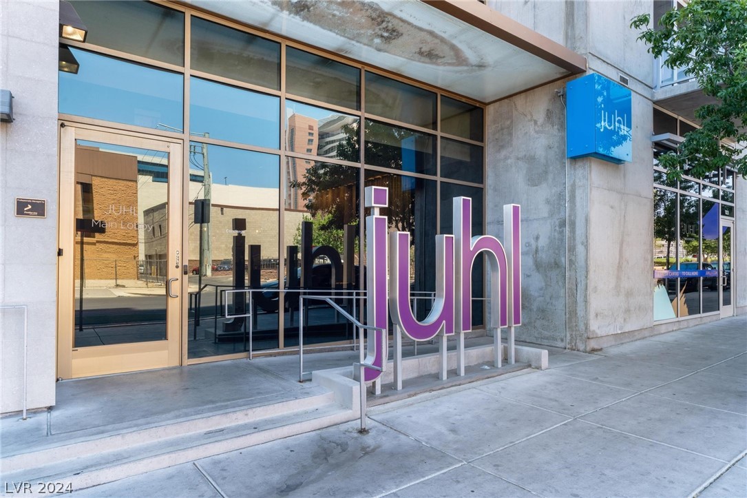 353 East Bonneville Avenue 705