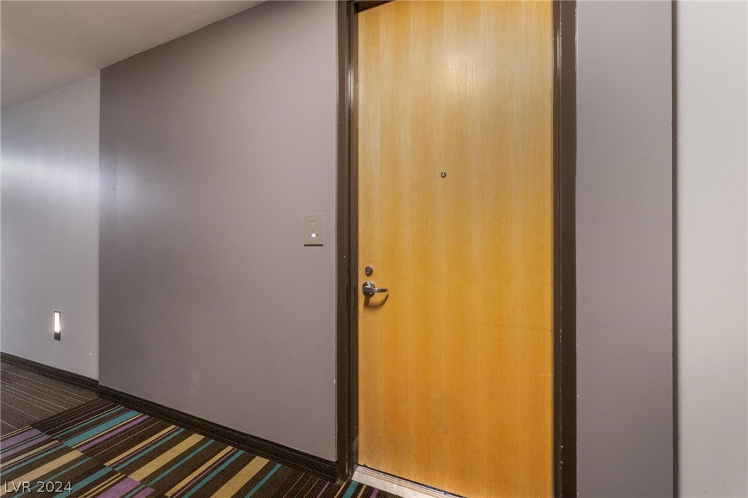 353 East Bonneville Avenue 705