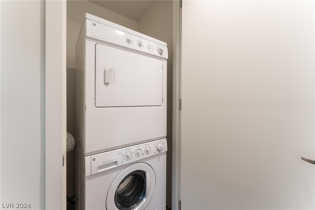 353 East Bonneville Avenue 705