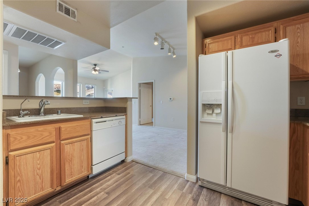 10001 Peace Way 2324