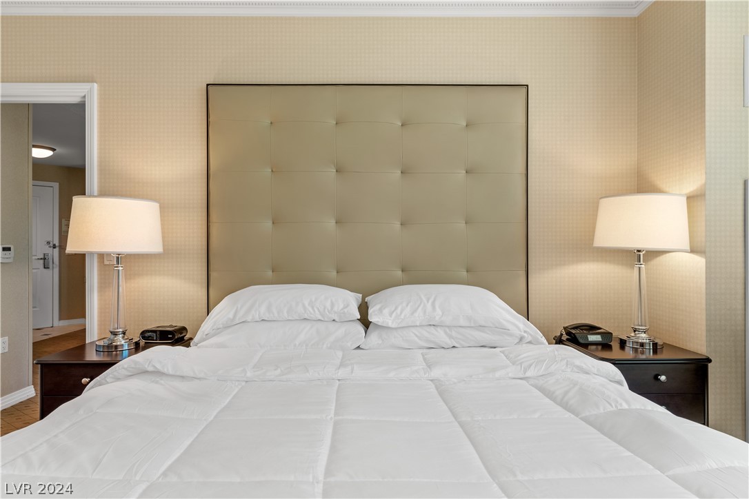 135 East Harmon Avenue 414