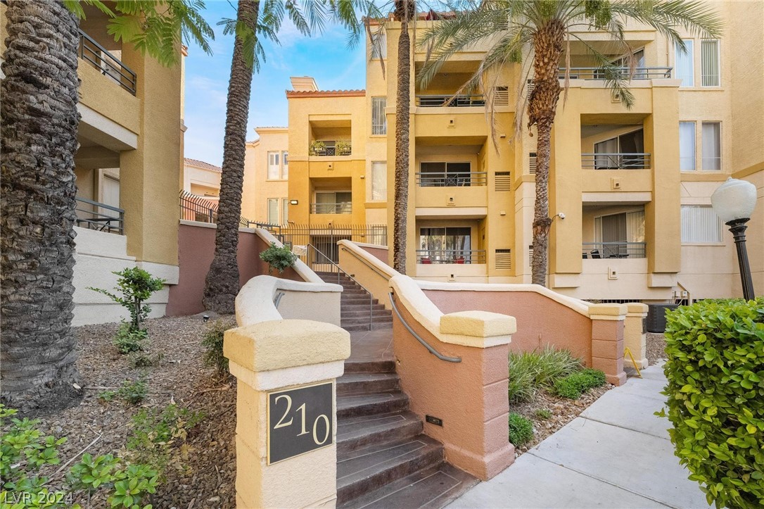 210 East Flamingo Road 402