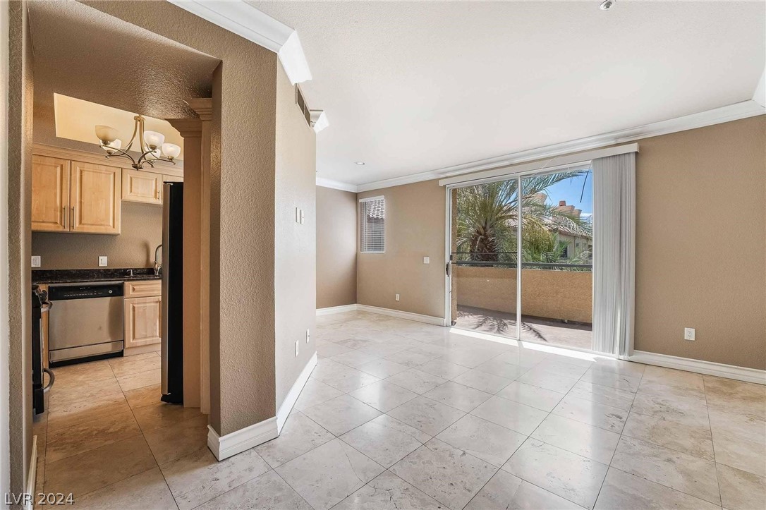 210 East Flamingo Road 402