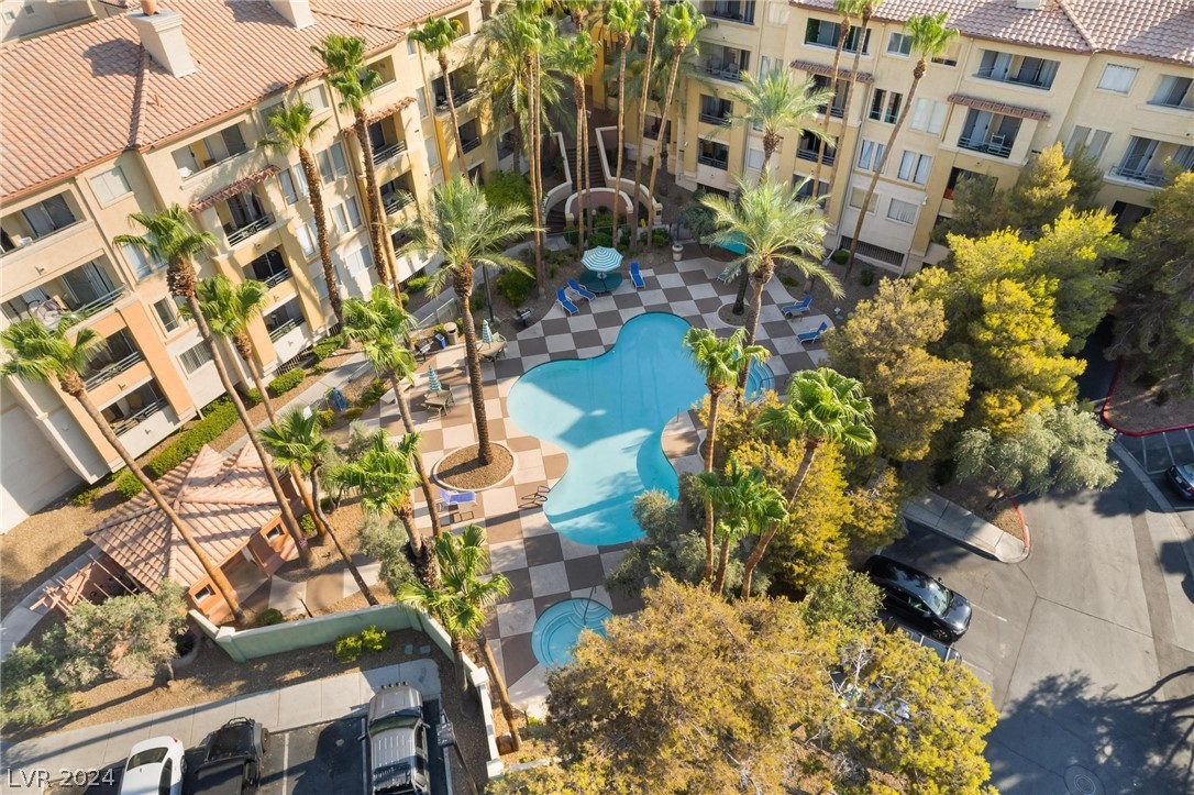 210 East Flamingo Road 402