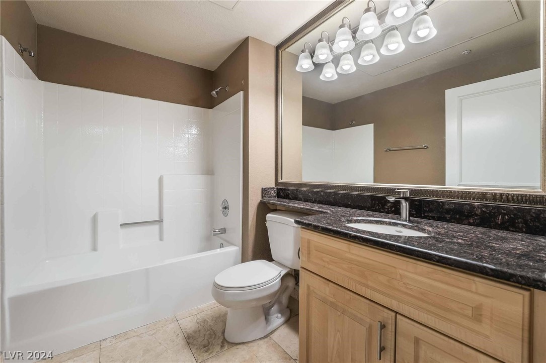 210 East Flamingo Road 402