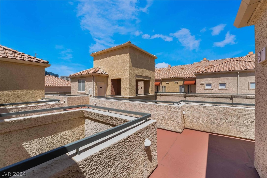 210 East Flamingo Road 402