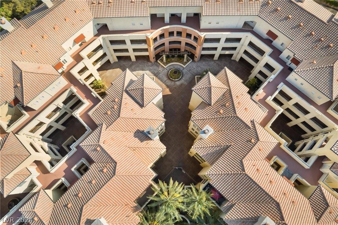 210 East Flamingo Road 402