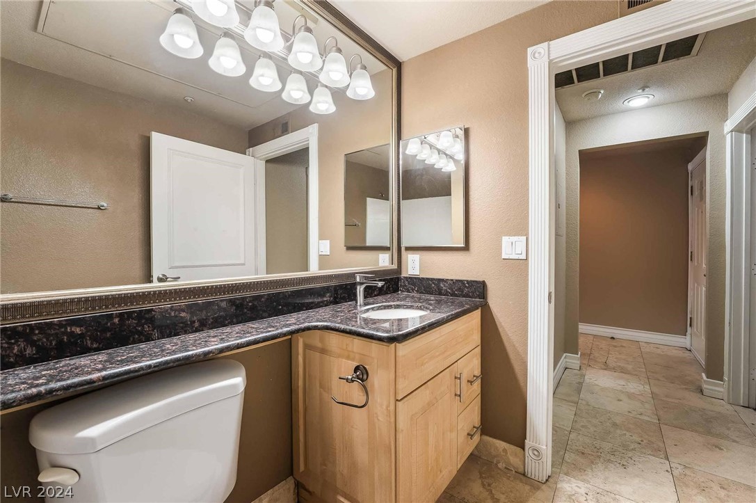 210 East Flamingo Road 402