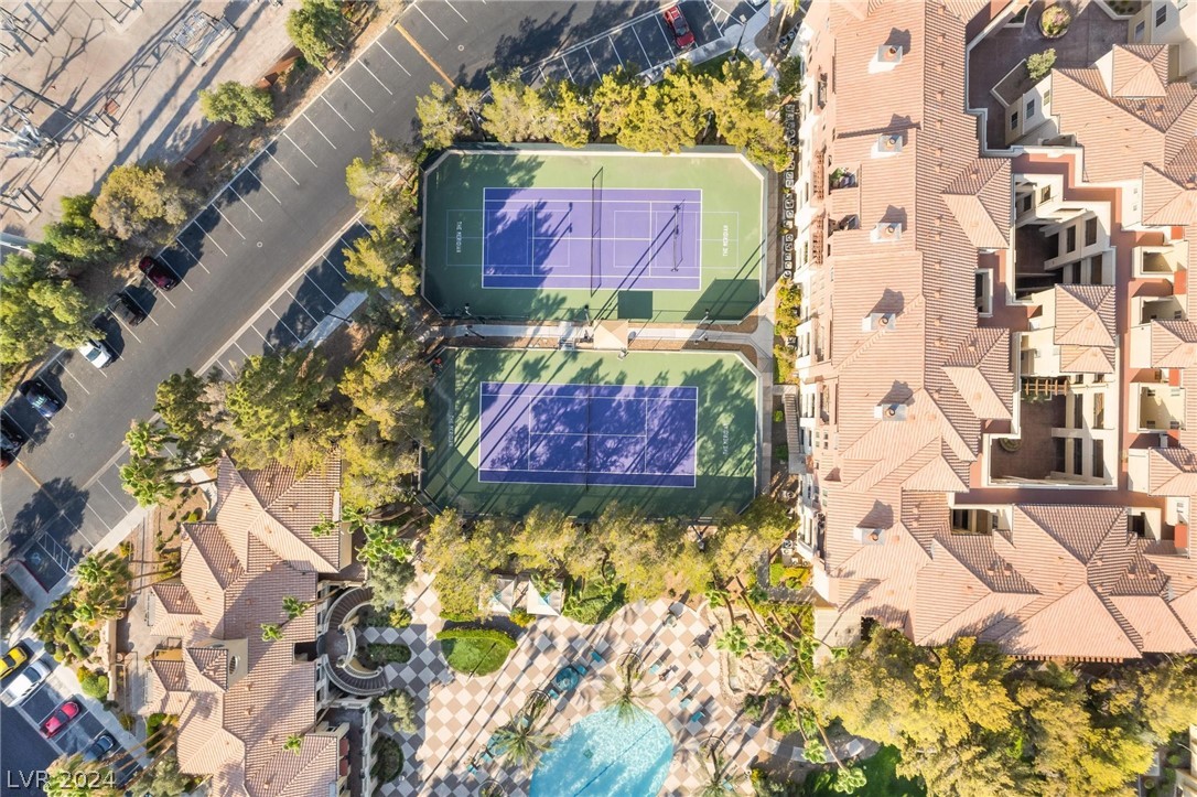 210 East Flamingo Road 402