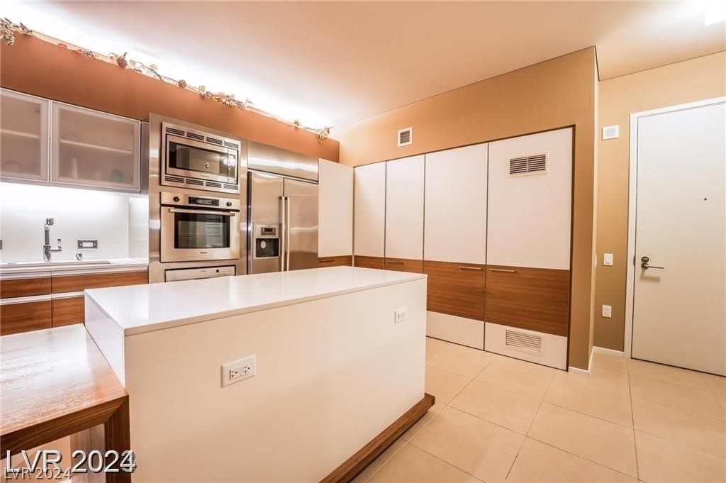 3726 Las Vegas Boulevard 2403