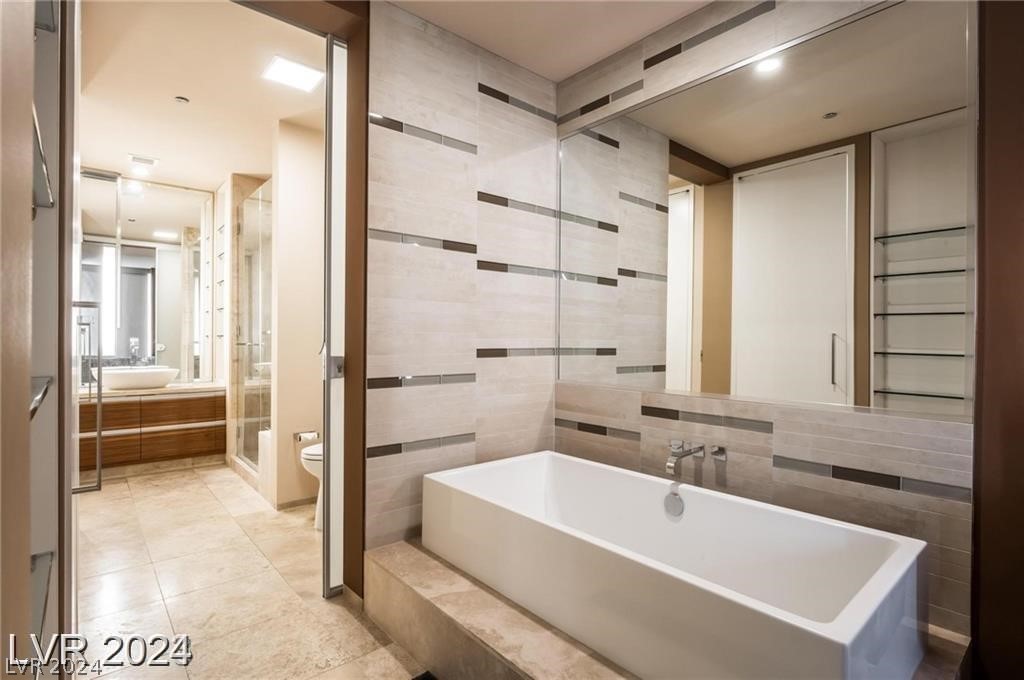 3726 Las Vegas Boulevard 2403