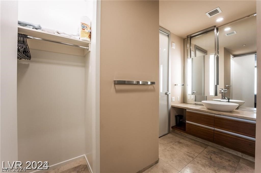 3726 Las Vegas Boulevard 2403